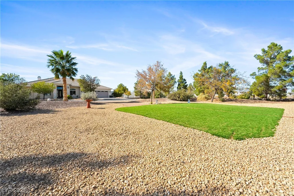 2500 Zephyr, Pahrump, NV 89048