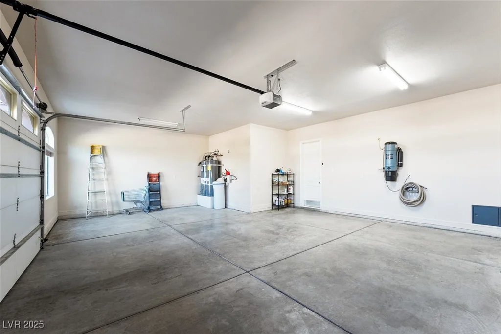 2500 Zephyr, Pahrump, NV 89048