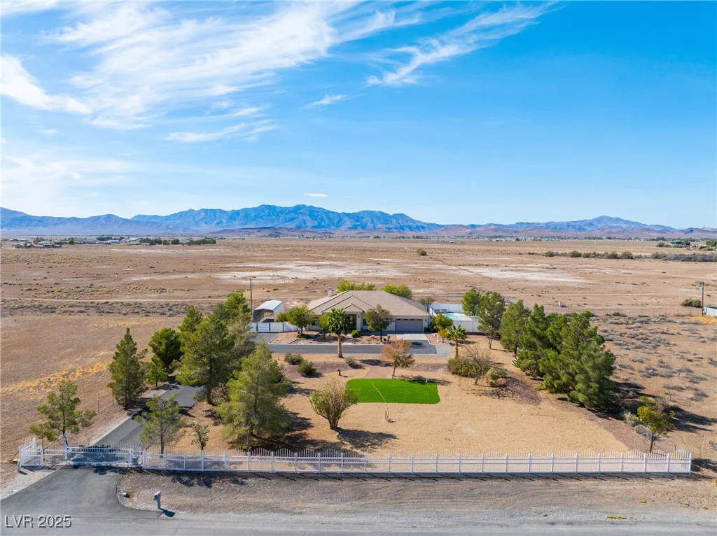 2500 Zephyr, Pahrump, NV 89048