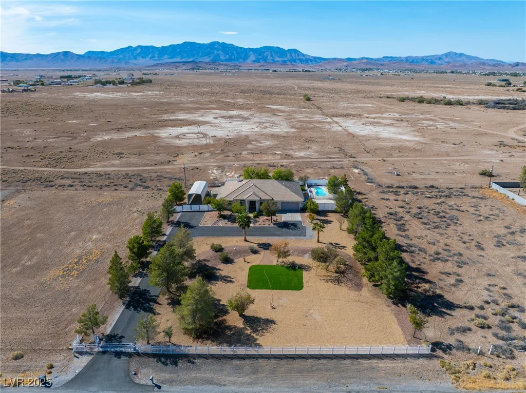 2500 Zephyr, Pahrump, NV 89048