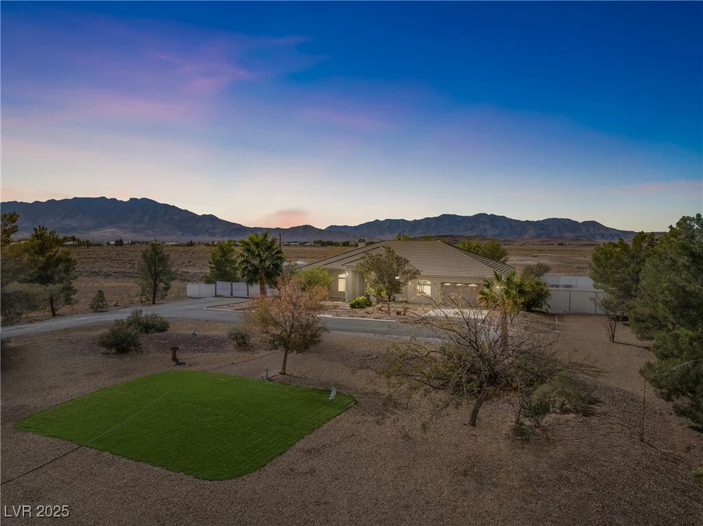 2500 Zephyr, Pahrump, NV 89048