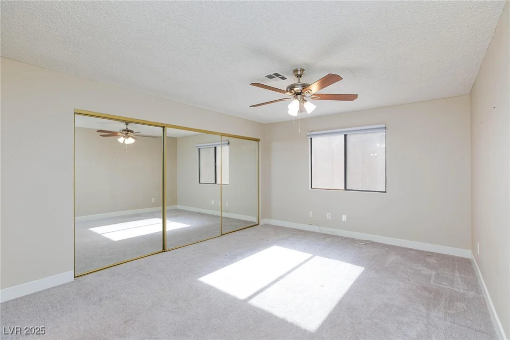 1201 Sulphur Springs, Las Vegas, NV 89128