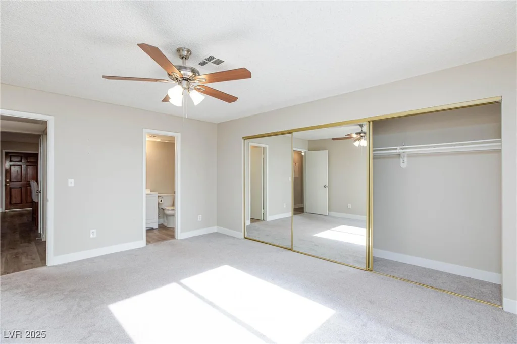 1201 Sulphur Springs, Las Vegas, NV 89128