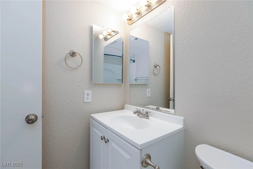 1201 Sulphur Springs, Las Vegas, NV 89128