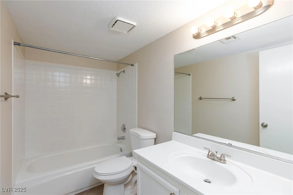 1201 Sulphur Springs, Las Vegas, NV 89128