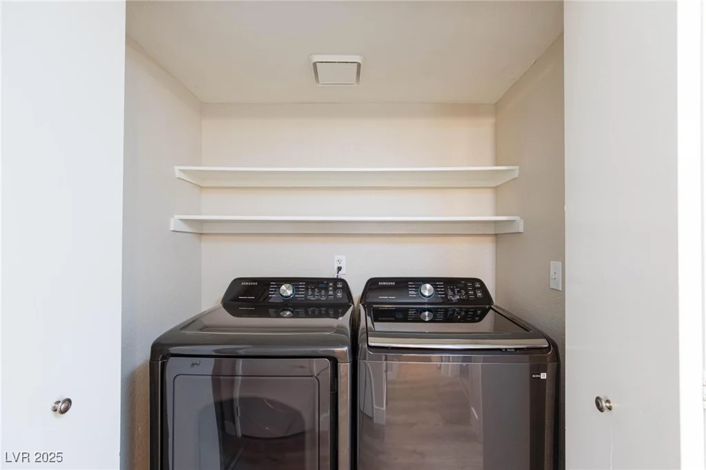 1201 Sulphur Springs, Las Vegas, NV 89128