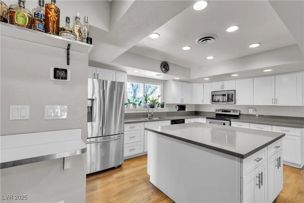 3845 Torrey Pines, Las Vegas, NV 89103