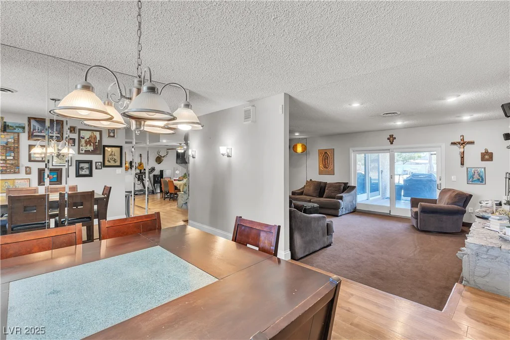 3845 Torrey Pines, Las Vegas, NV 89103