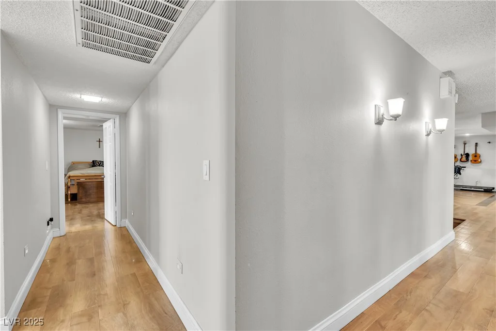 3845 Torrey Pines, Las Vegas, NV 89103