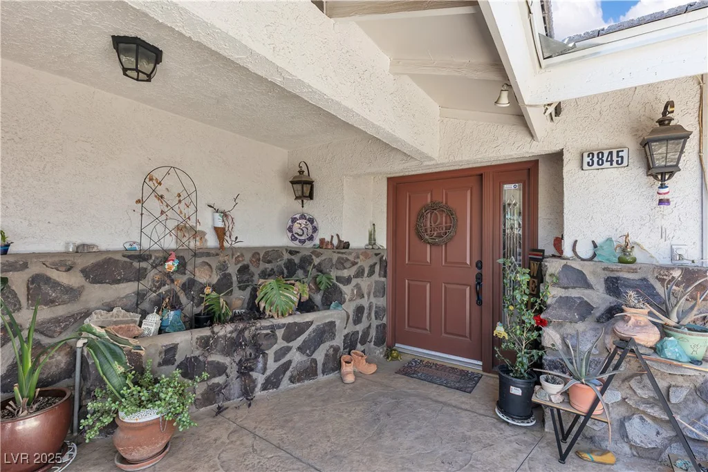 3845 Torrey Pines, Las Vegas, NV 89103