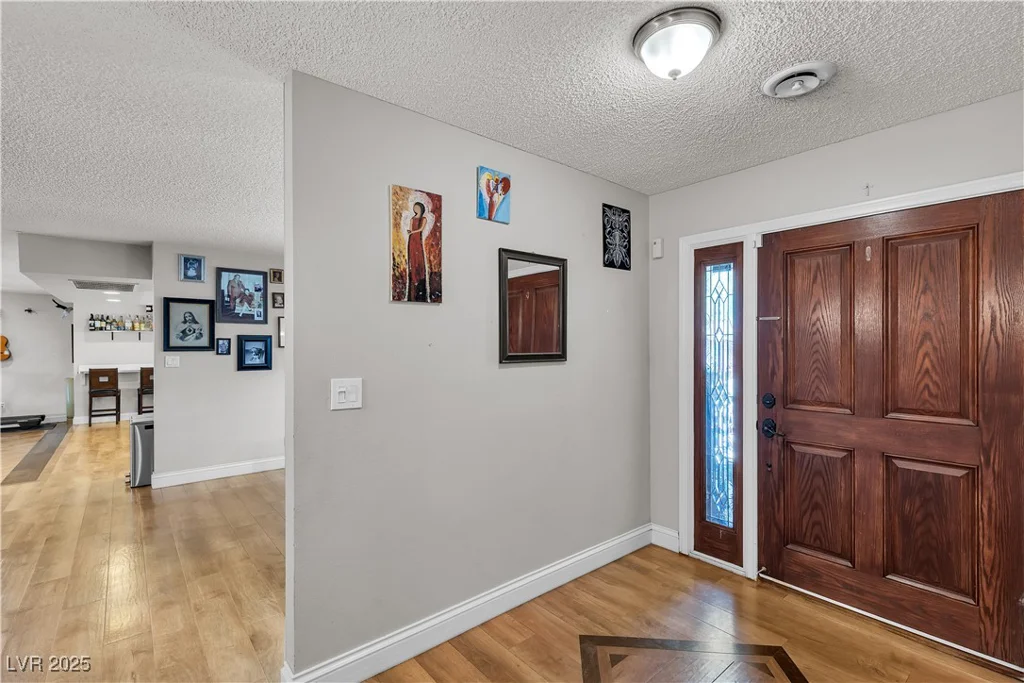 3845 Torrey Pines, Las Vegas, NV 89103