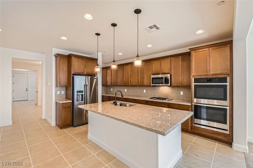 632 Cadence Vista, Henderson, NV 89011
