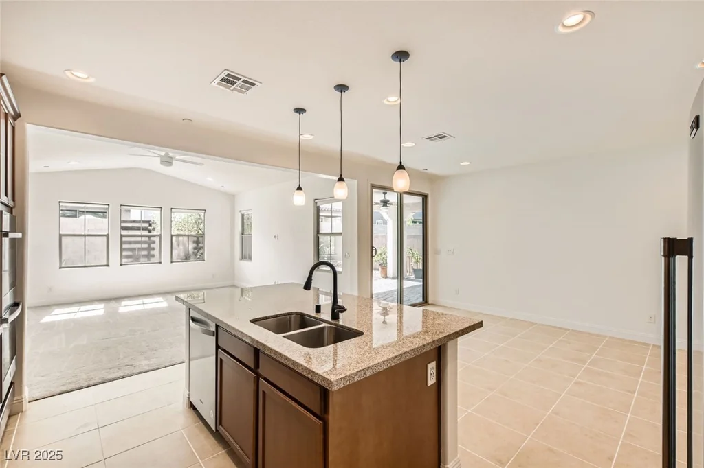 632 Cadence Vista, Henderson, NV 89011