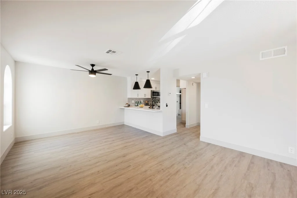 1800 Edmond, Las Vegas, NV 89146