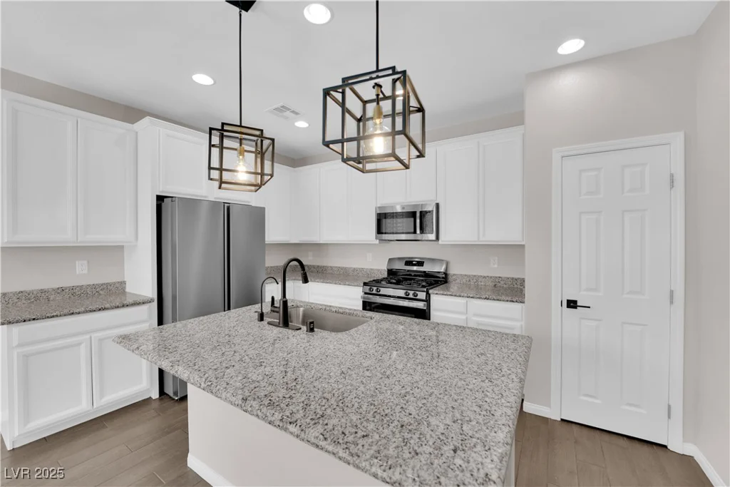 10029 Cluny, Las Vegas, NV 89178