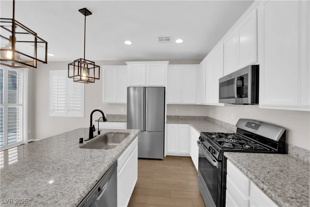 10029 Cluny, Las Vegas, NV 89178