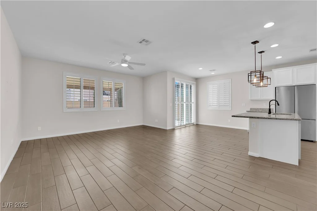 10029 Cluny, Las Vegas, NV 89178