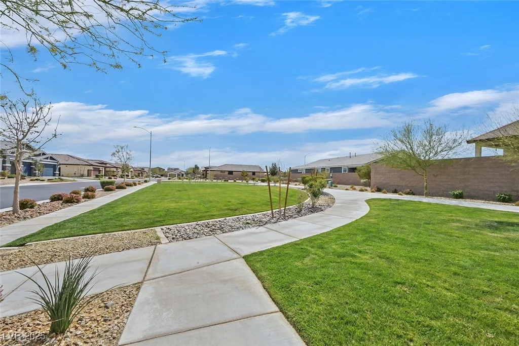 7910 Pearly, North Las Vegas, NV 89084