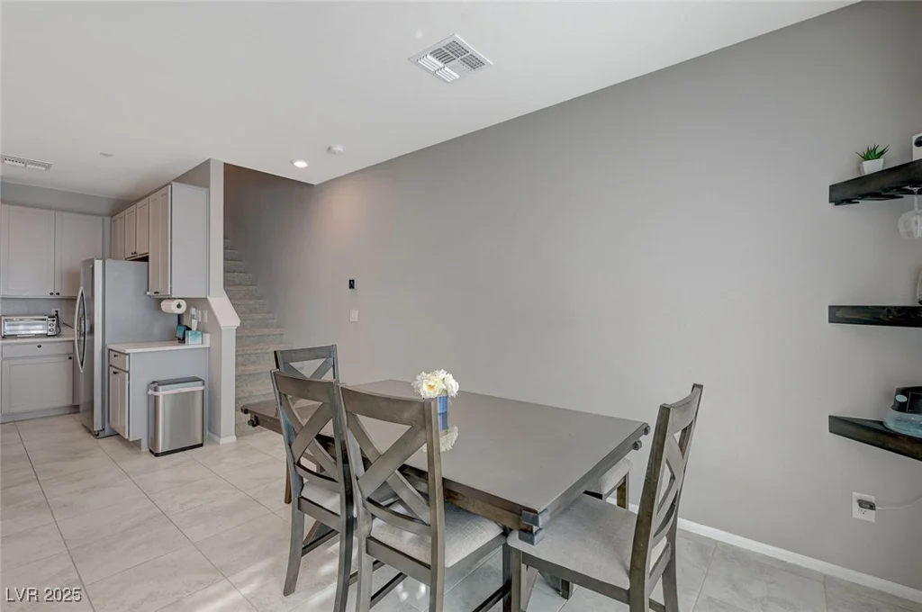 5269 Silver Branch, Las Vegas, NV 89118