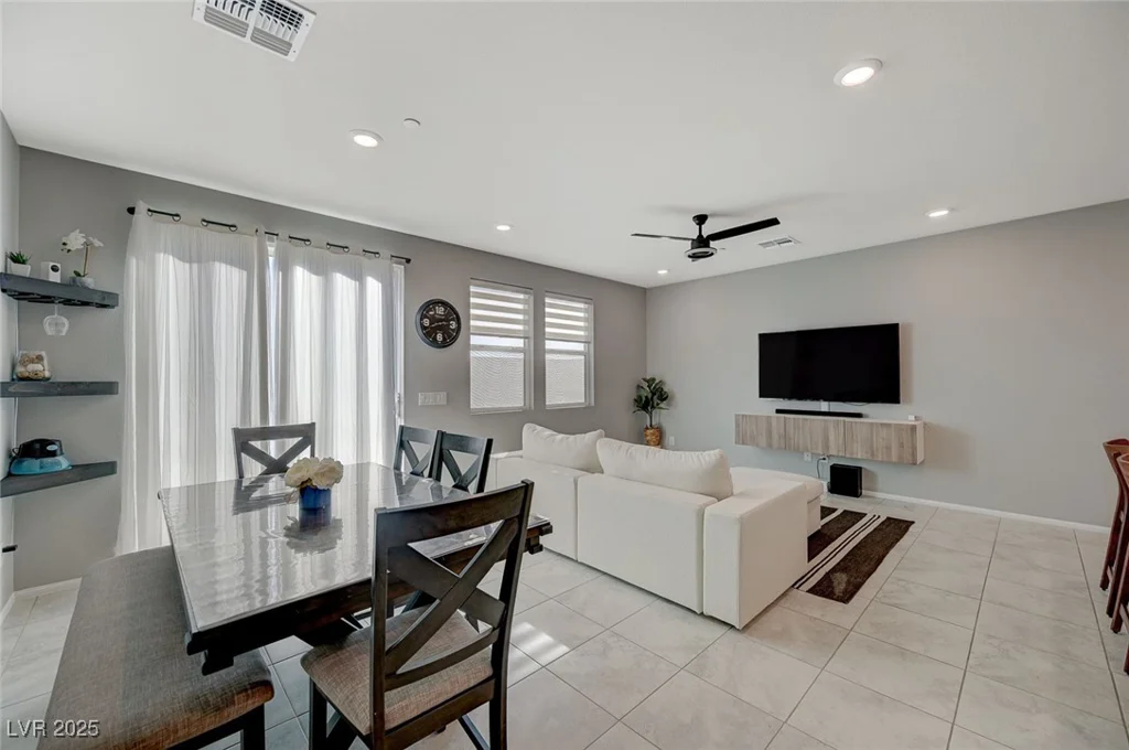 5269 Silver Branch, Las Vegas, NV 89118