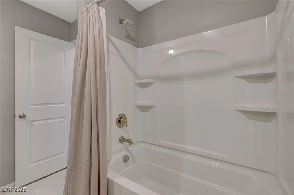 5269 Silver Branch, Las Vegas, NV 89118
