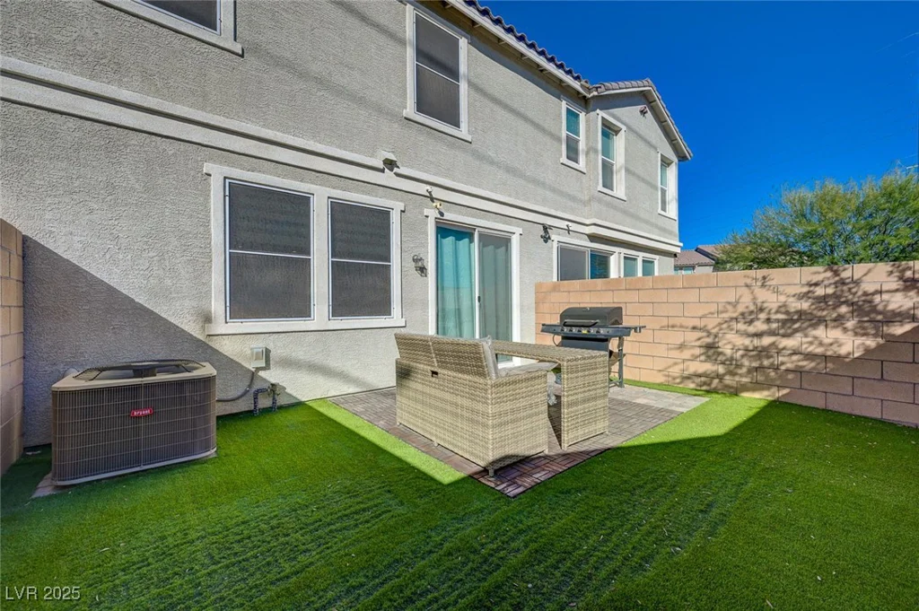 5269 Silver Branch, Las Vegas, NV 89118