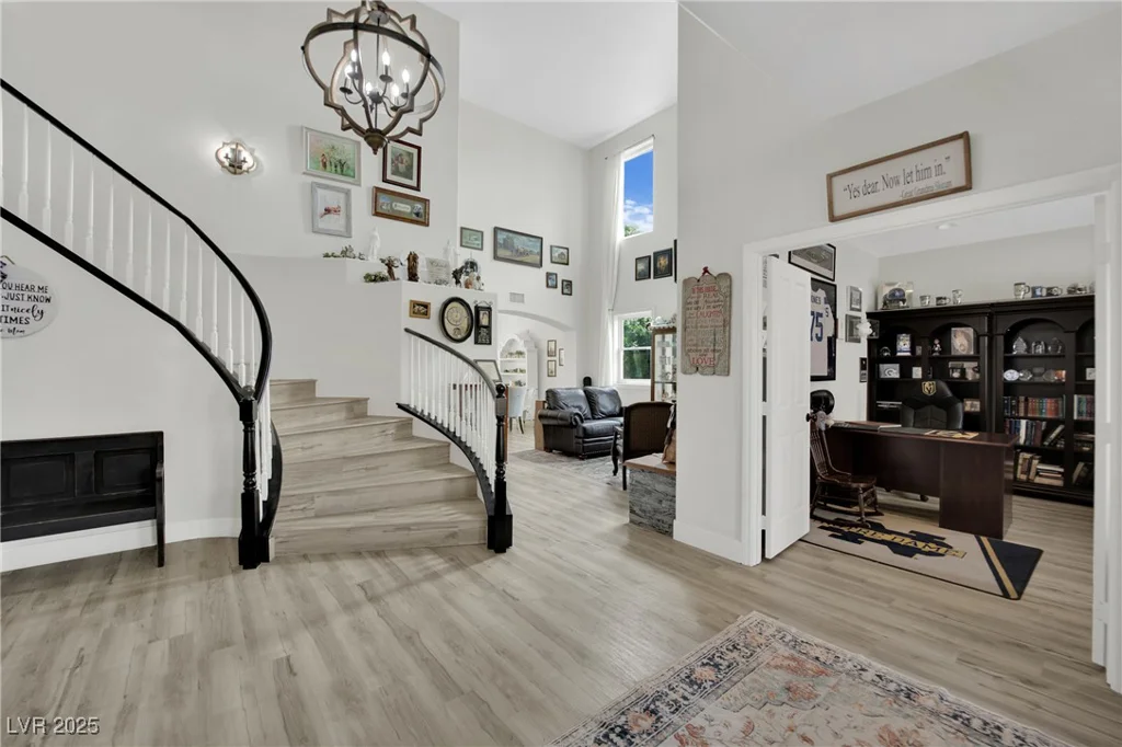 7211 Heggie, Las Vegas, NV 89131