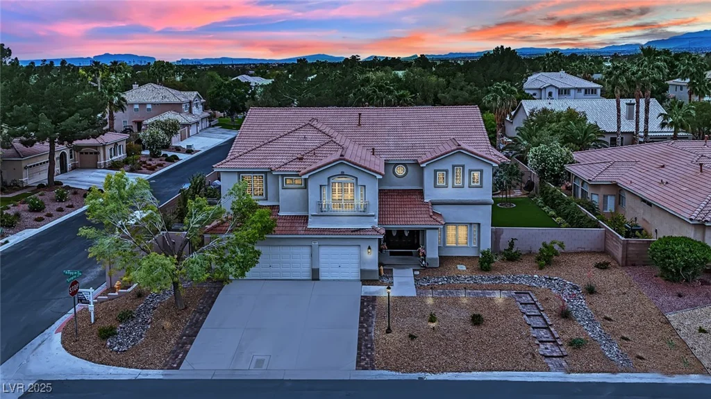 7211 Heggie, Las Vegas, NV 89131