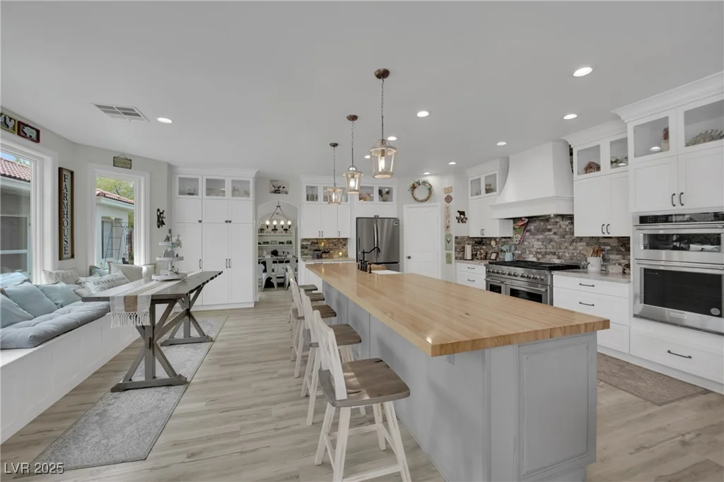 7211 Heggie, Las Vegas, NV 89131