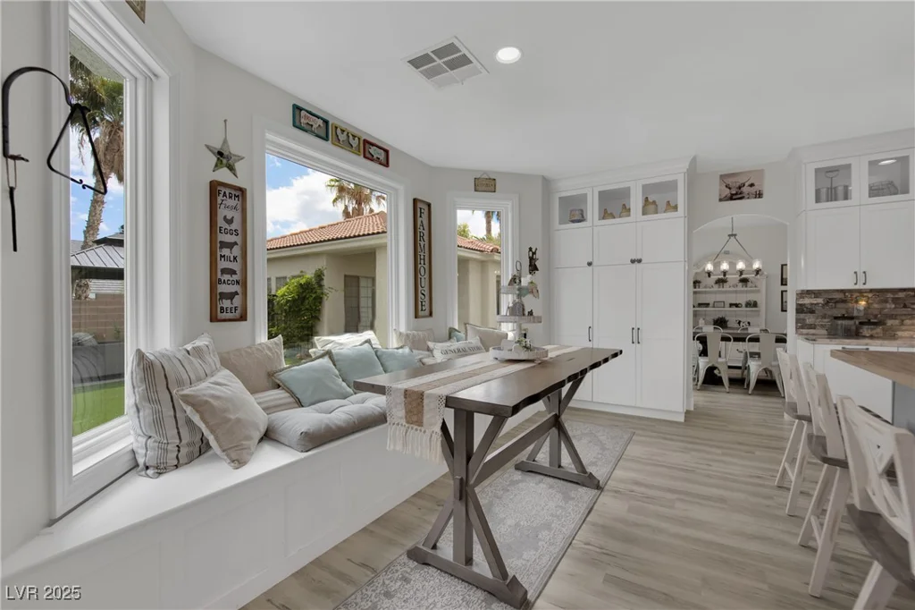 7211 Heggie, Las Vegas, NV 89131