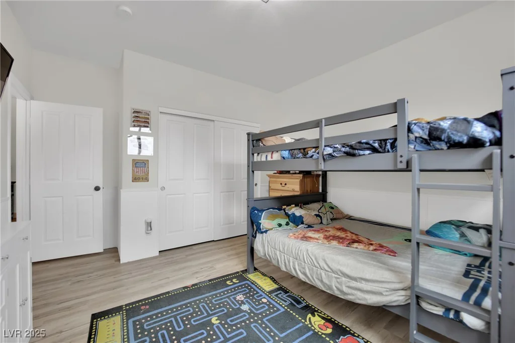 7211 Heggie, Las Vegas, NV 89131