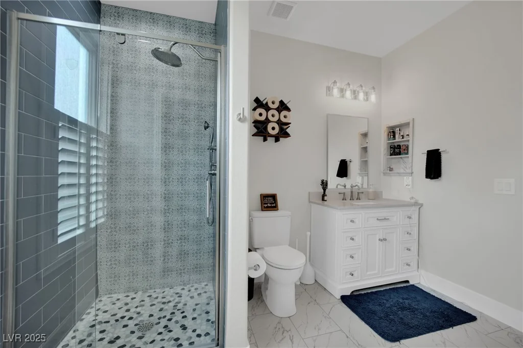 7211 Heggie, Las Vegas, NV 89131