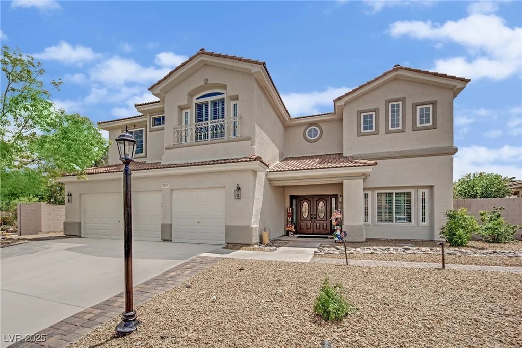 7211 Heggie, Las Vegas, NV 89131