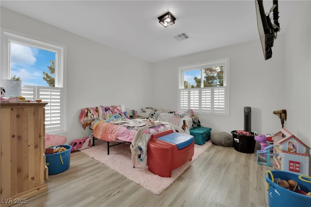 7211 Heggie, Las Vegas, NV 89131