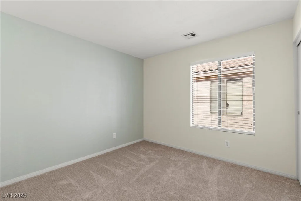 4846 Lone Grove, Las Vegas, NV 89139