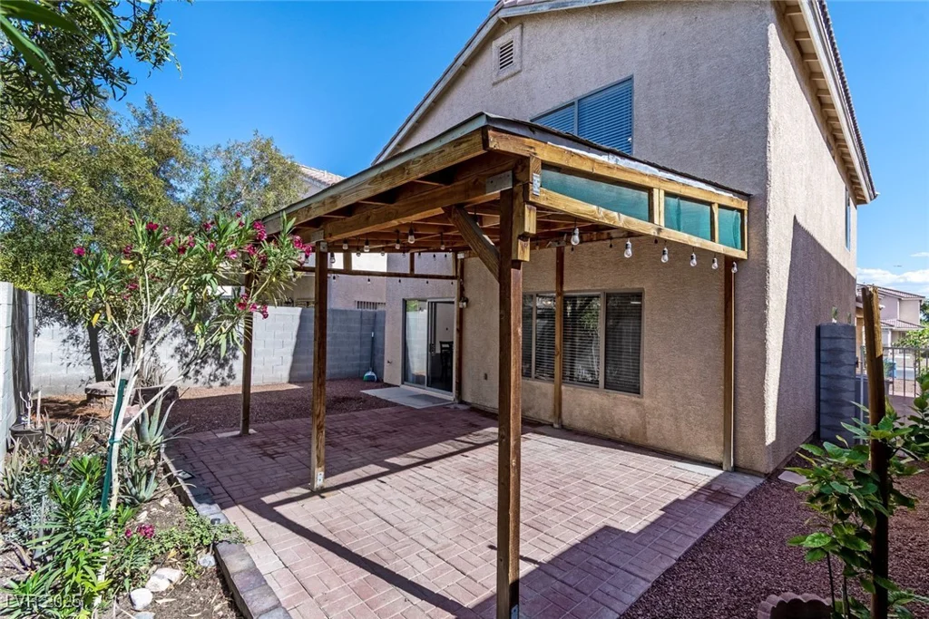 4846 Lone Grove, Las Vegas, NV 89139
