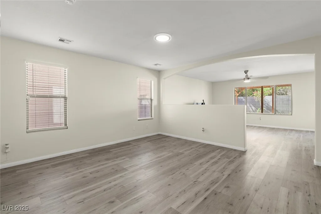 4846 Lone Grove, Las Vegas, NV 89139