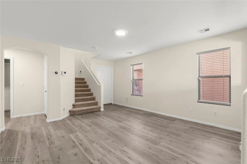 4846 Lone Grove, Las Vegas, NV 89139