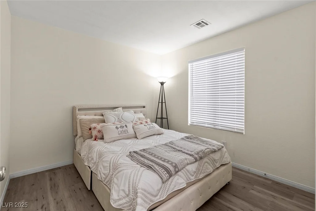 4846 Lone Grove, Las Vegas, NV 89139