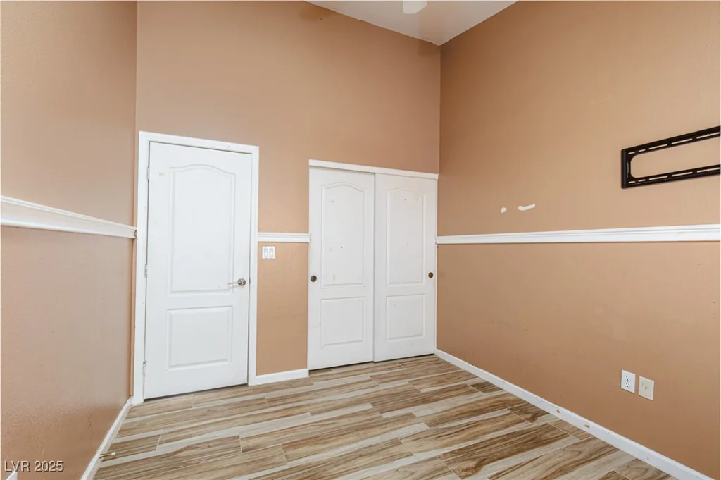 1723 Anchor, North Las Vegas, NV 89032
