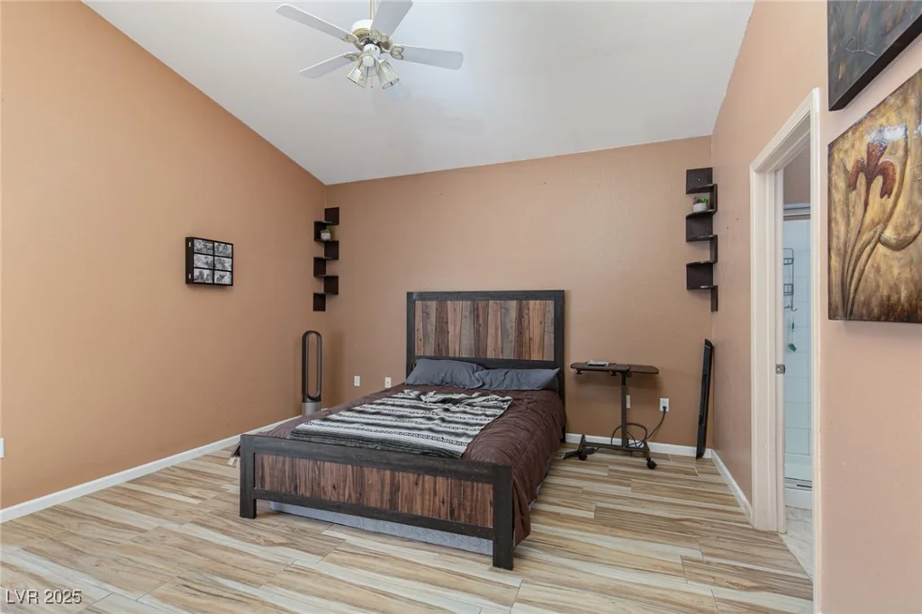 1723 Anchor, North Las Vegas, NV 89032
