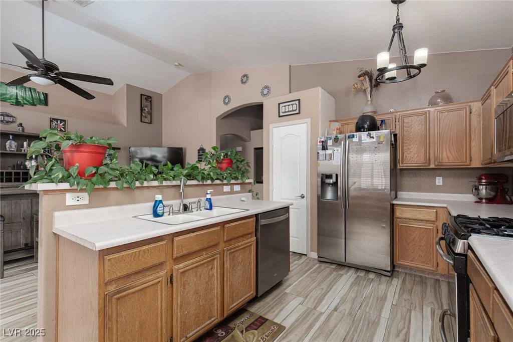 1723 Anchor, North Las Vegas, NV 89032