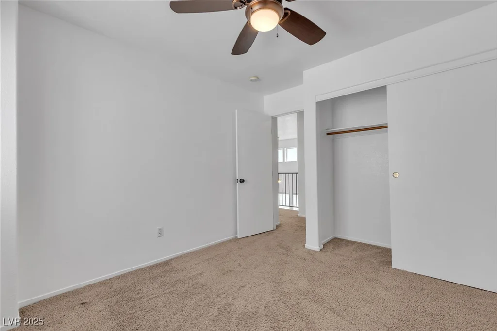 9290 Cool Creek, Las Vegas, NV 89147
