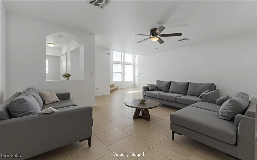 9290 Cool Creek, Las Vegas, NV 89147