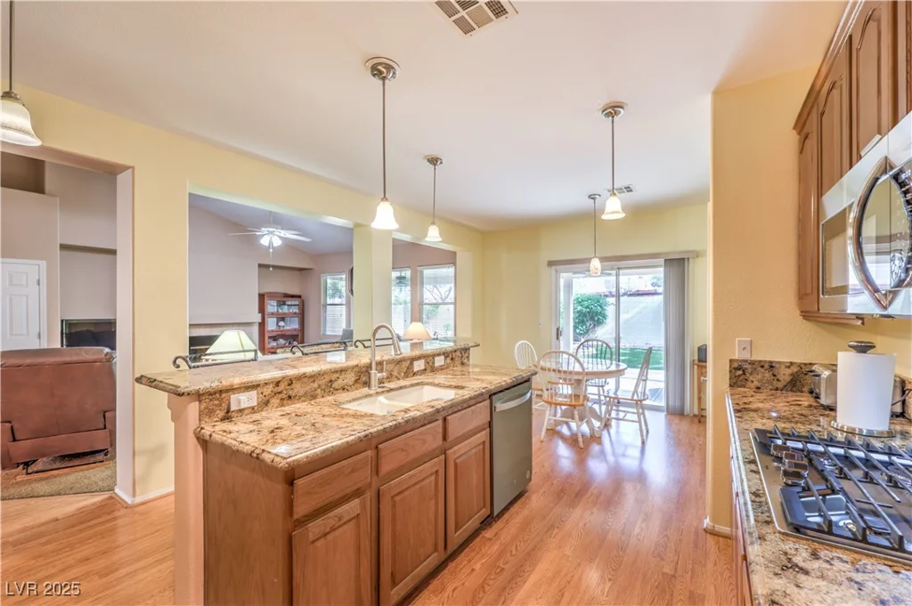 2561 Pyramid Pines, Henderson, NV 89052