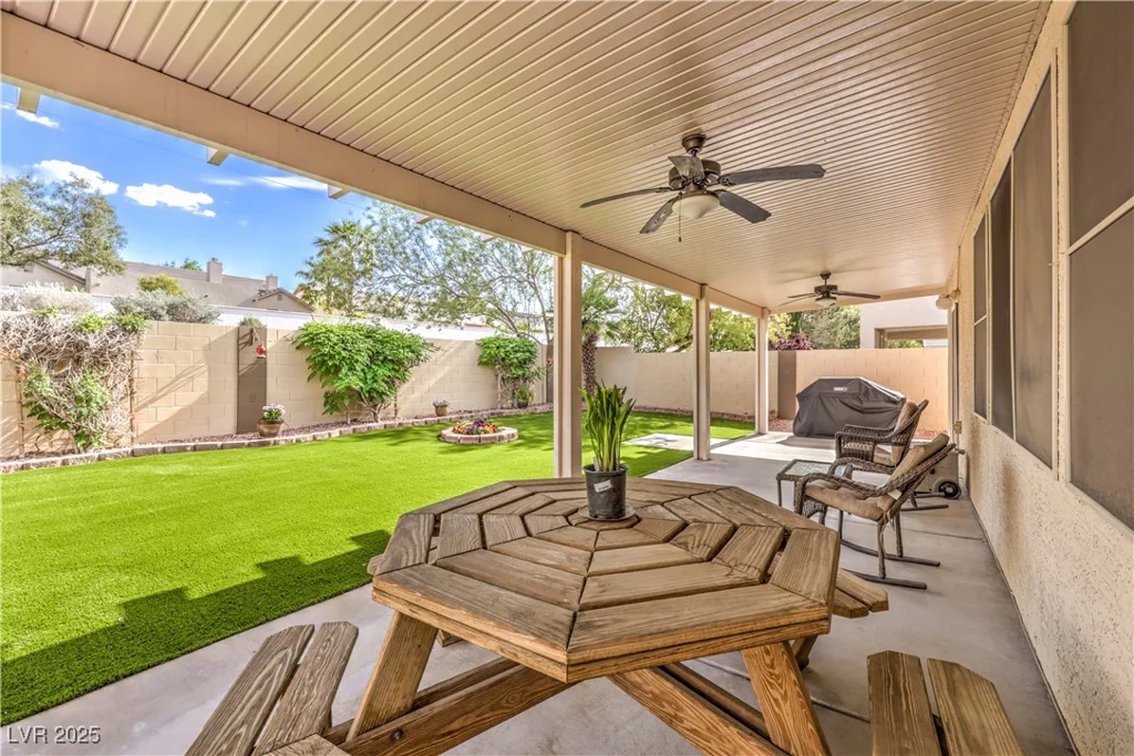 2561 Pyramid Pines, Henderson, NV 89052