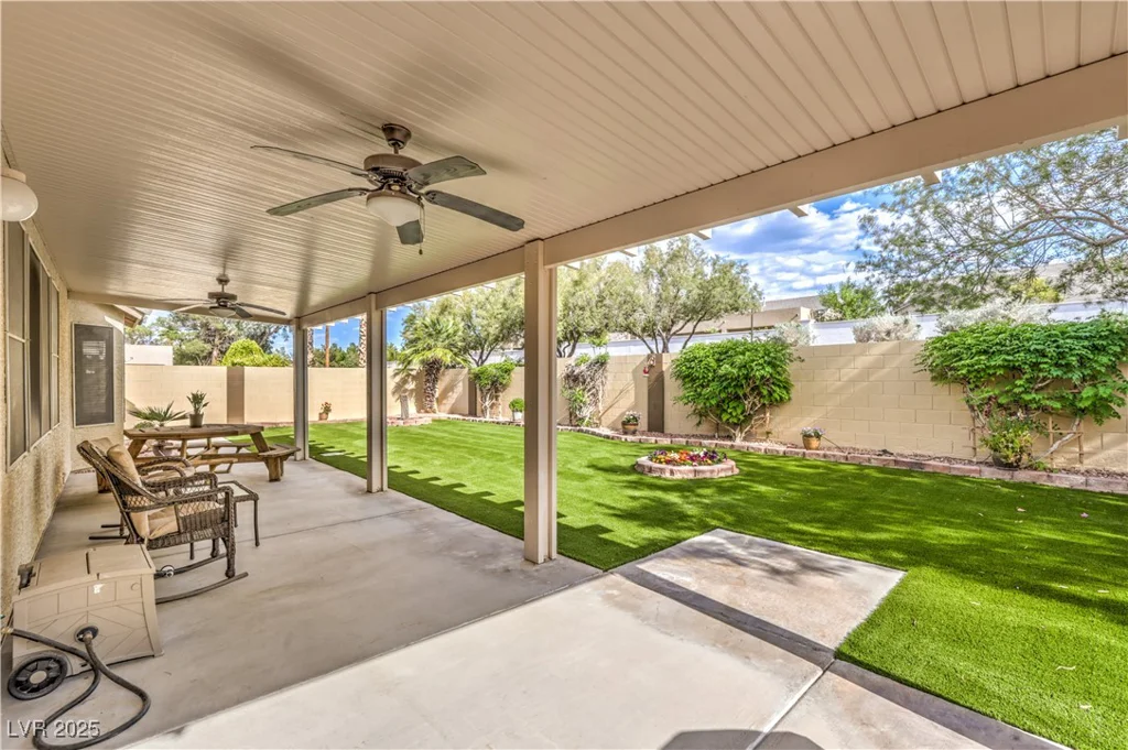 2561 Pyramid Pines, Henderson, NV 89052