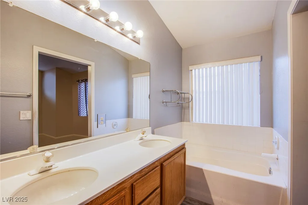 6274 Elderberry Wine, Las Vegas, NV 89142