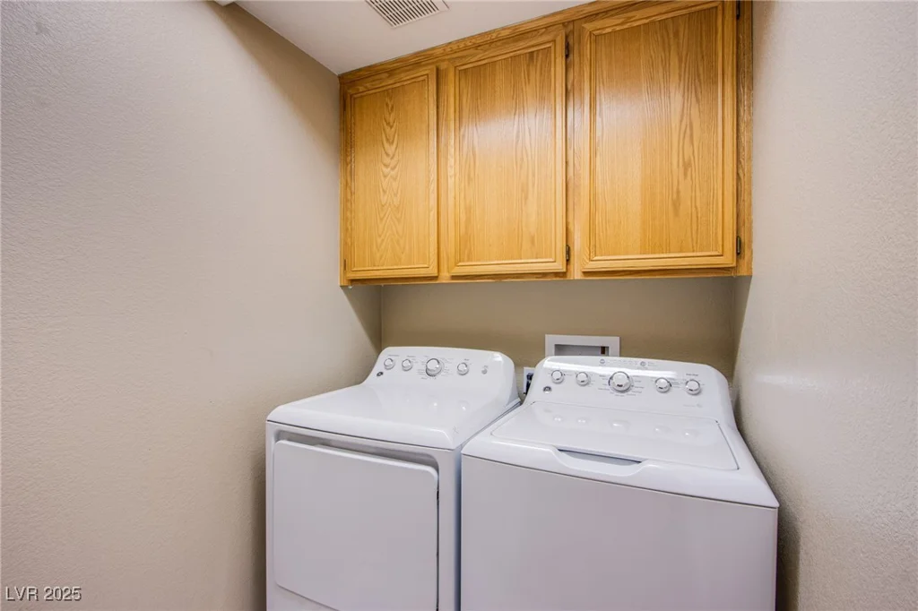 6274 Elderberry Wine, Las Vegas, NV 89142