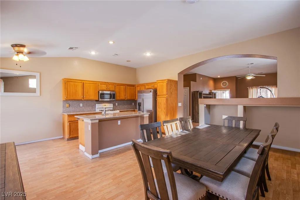 6274 Elderberry Wine, Las Vegas, NV 89142